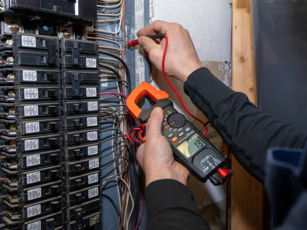 Best Electrical Contractors for Businesses  in Lynnwood, WA